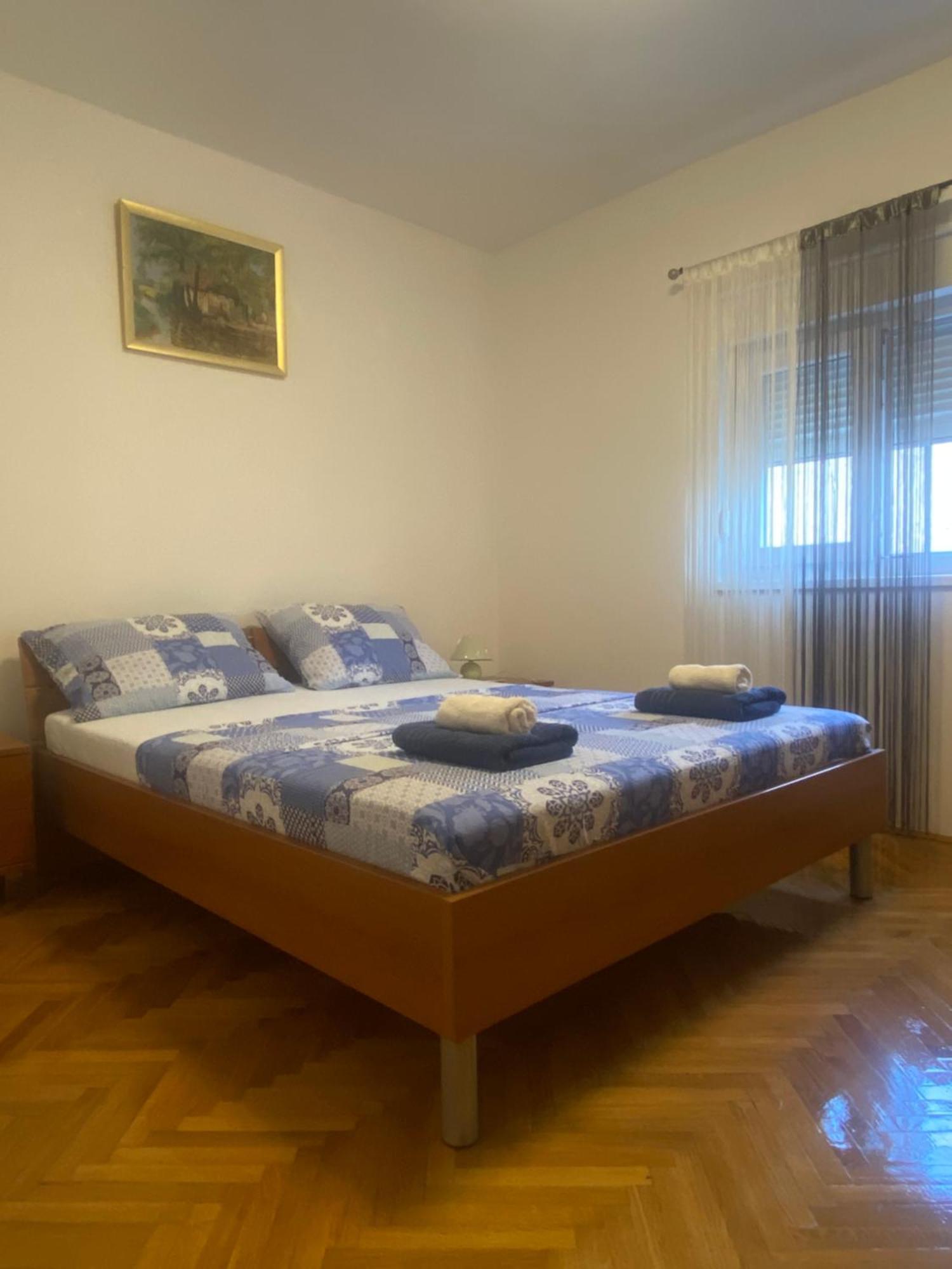 Apartman Stefan คาร์โลบัก ภายนอก รูปภาพ